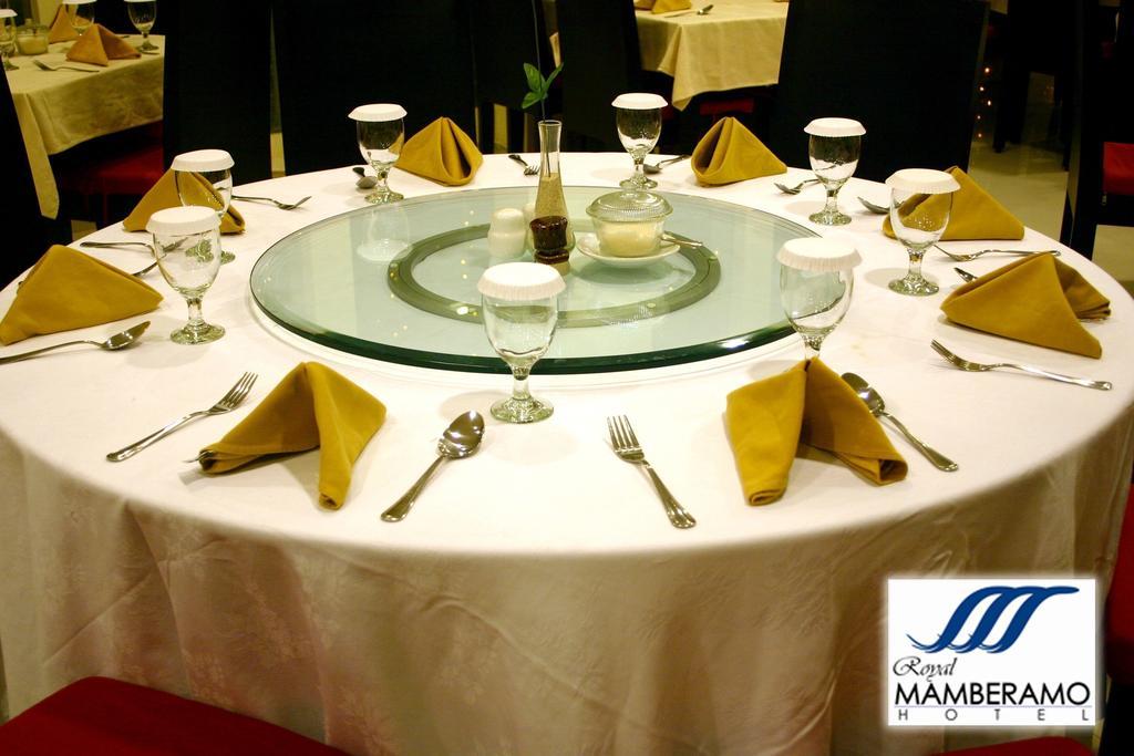 סורונג Royal Mamberamo Hotel מראה חיצוני תמונה