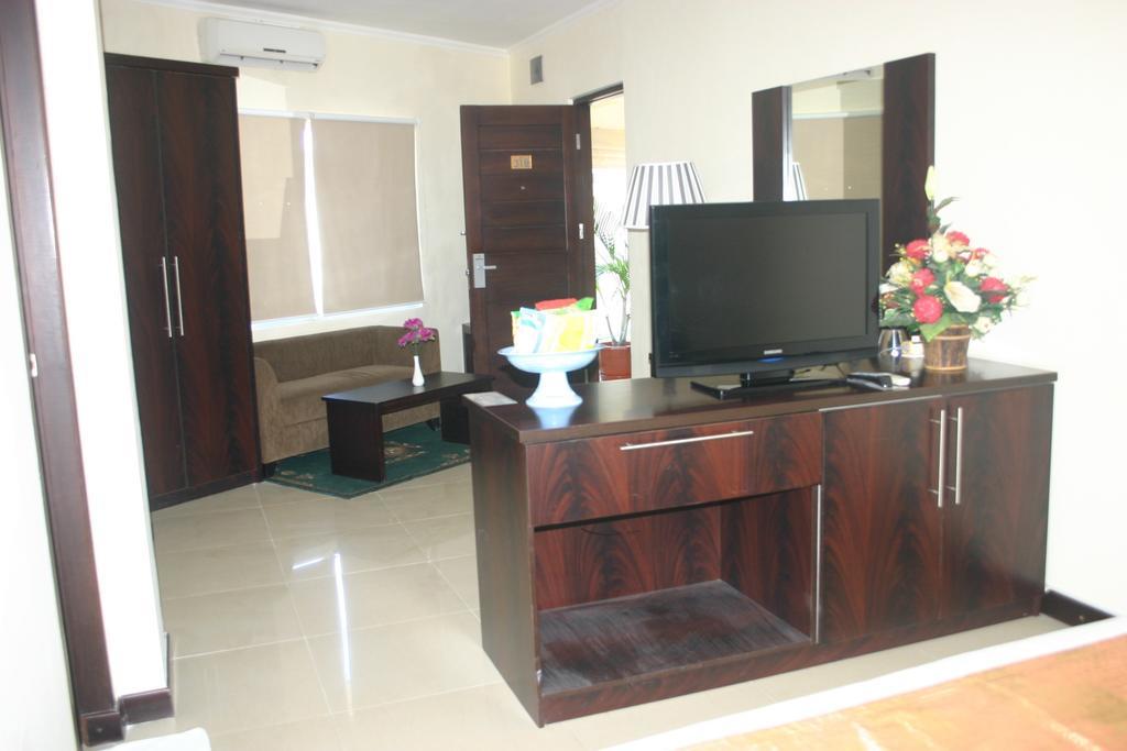 סורונג Royal Mamberamo Hotel חדר תמונה