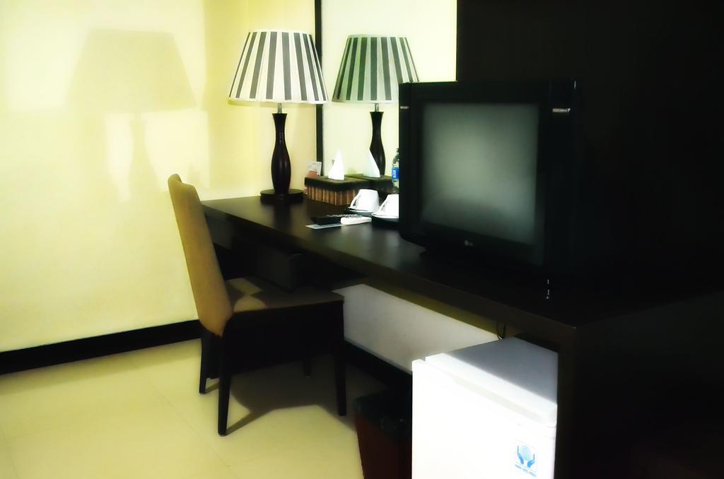 סורונג Royal Mamberamo Hotel חדר תמונה