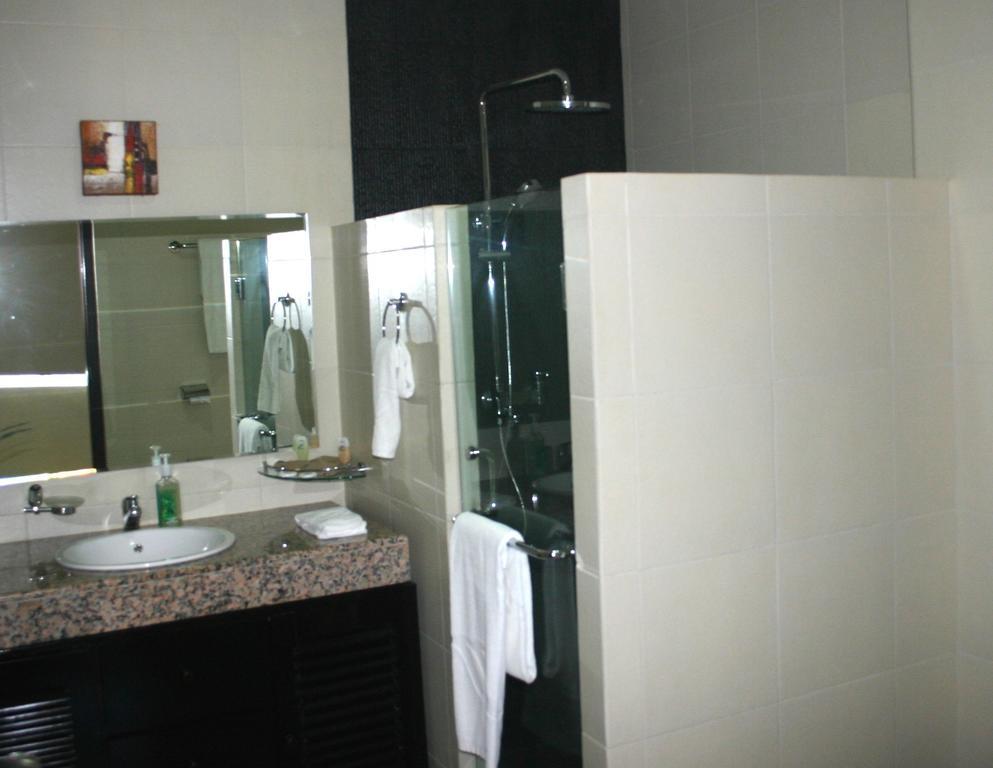 סורונג Royal Mamberamo Hotel חדר תמונה
